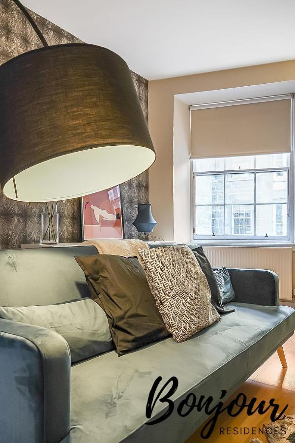 Spacious 2Br-1Ba - Grassmarket - Free Parking By Bonjour Residences エディンバラ エクステリア 写真