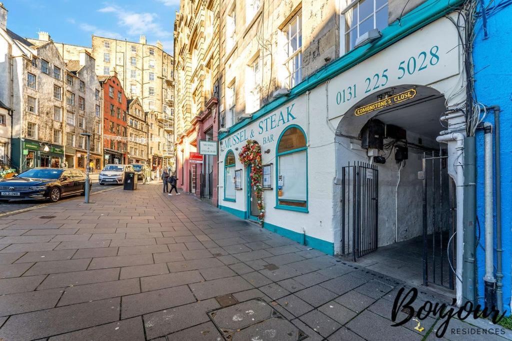 Spacious 2Br-1Ba - Grassmarket - Free Parking By Bonjour Residences エディンバラ エクステリア 写真