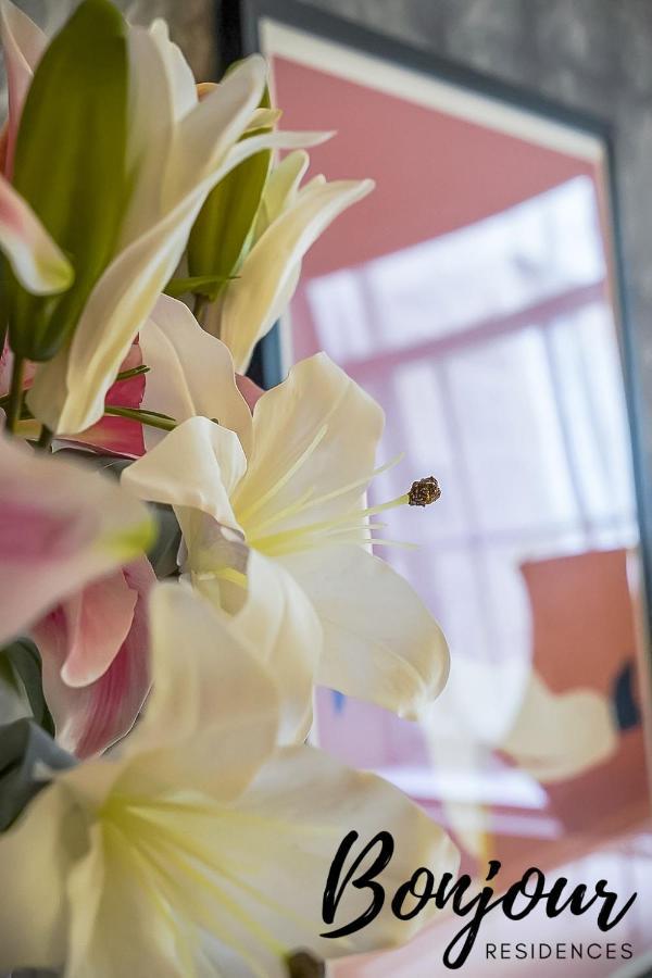 Spacious 2Br-1Ba - Grassmarket - Free Parking By Bonjour Residences エディンバラ エクステリア 写真