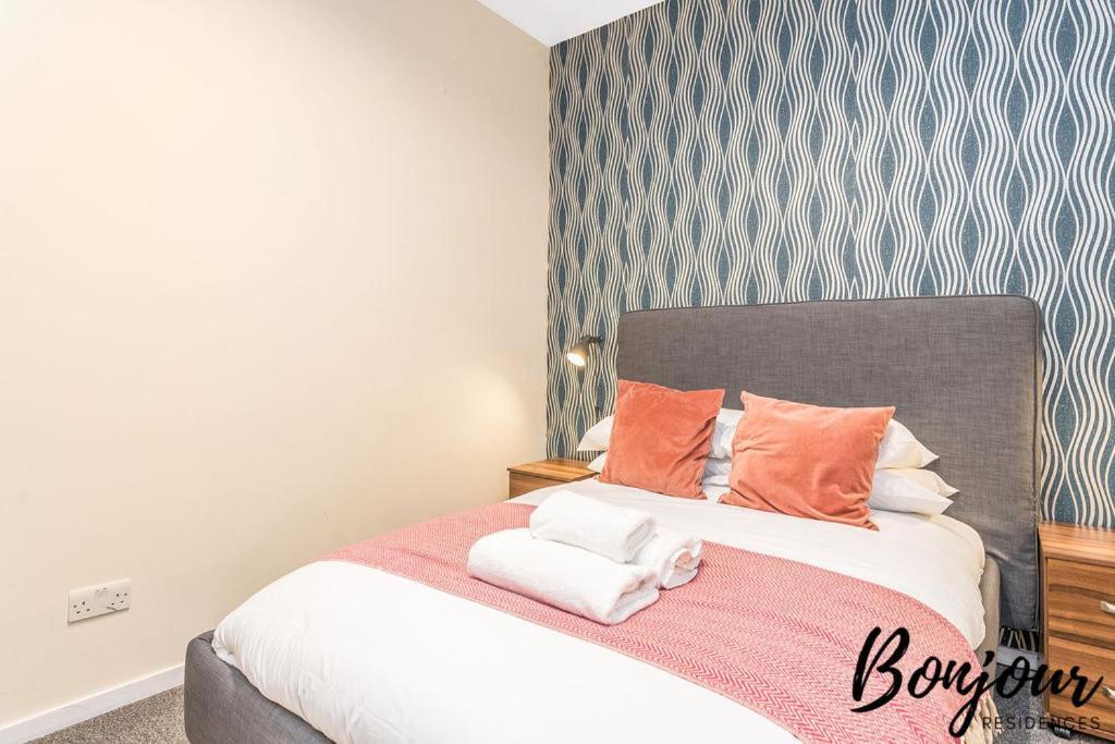 Spacious 2Br-1Ba - Grassmarket - Free Parking By Bonjour Residences エディンバラ エクステリア 写真